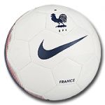 Франция мяч 2015-16 Nike Supporters ball